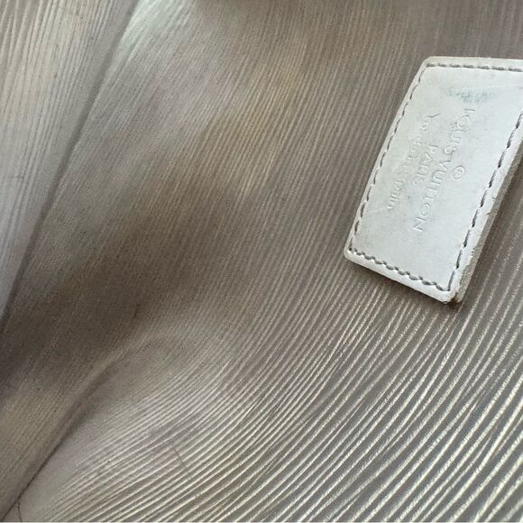 Louis Vuitton bag - Picture 5 of 14